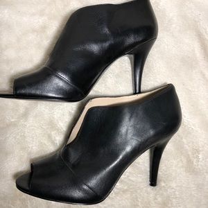 Nine West black leather booties